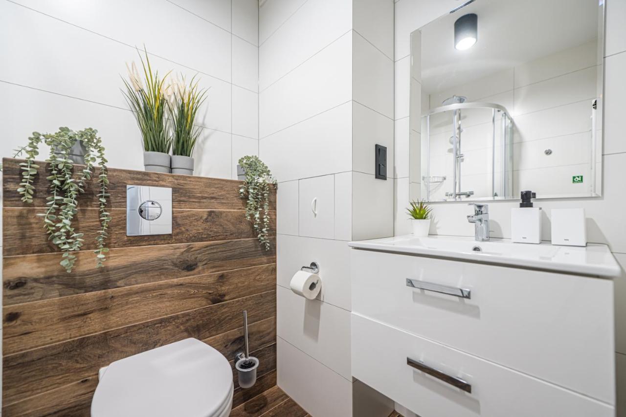 Apartment 24h With Free Garage And Ac Jagielly 5 *